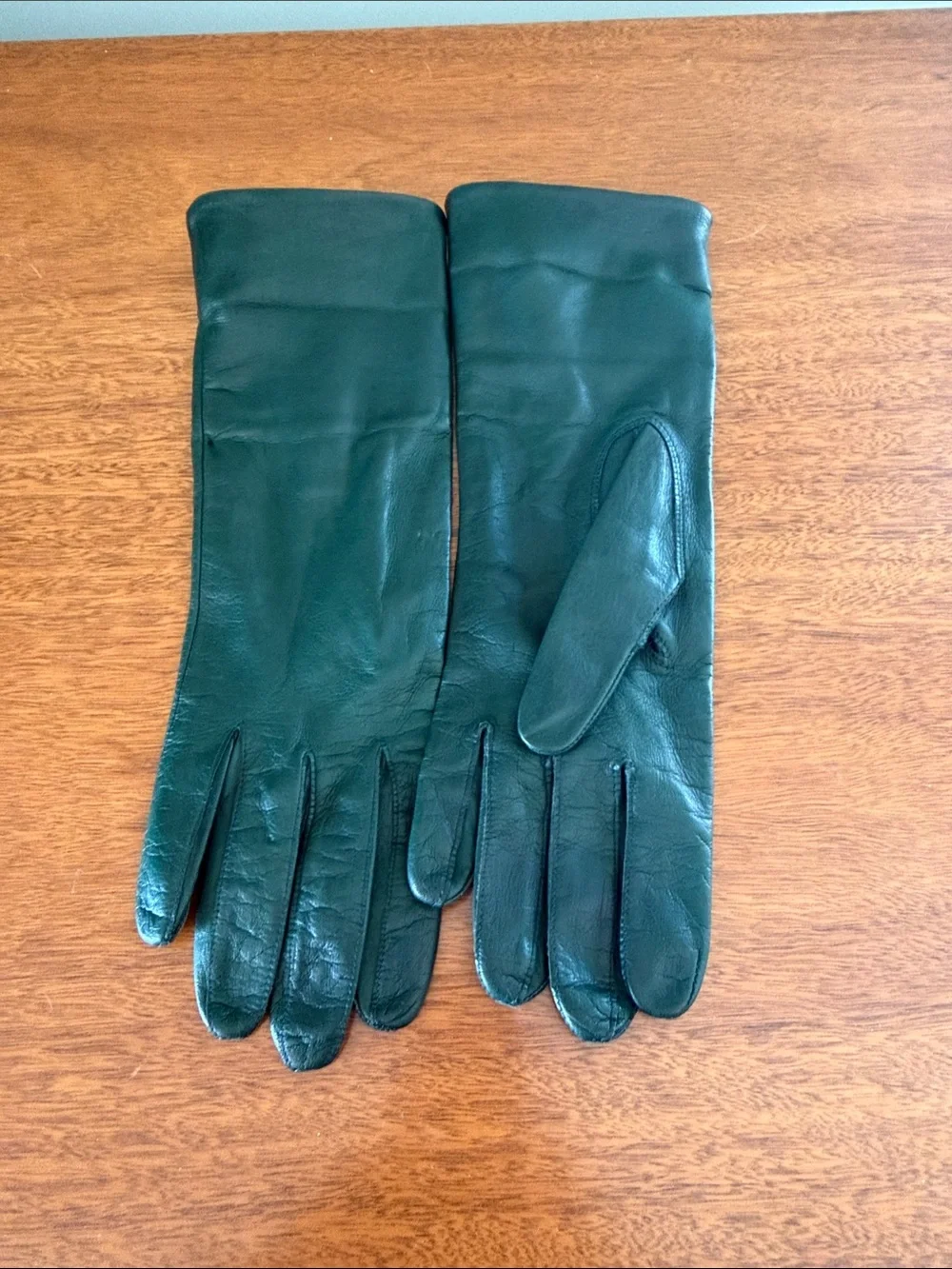 Vintage Leather Gloves from Italy - Green with Paisley Cuff